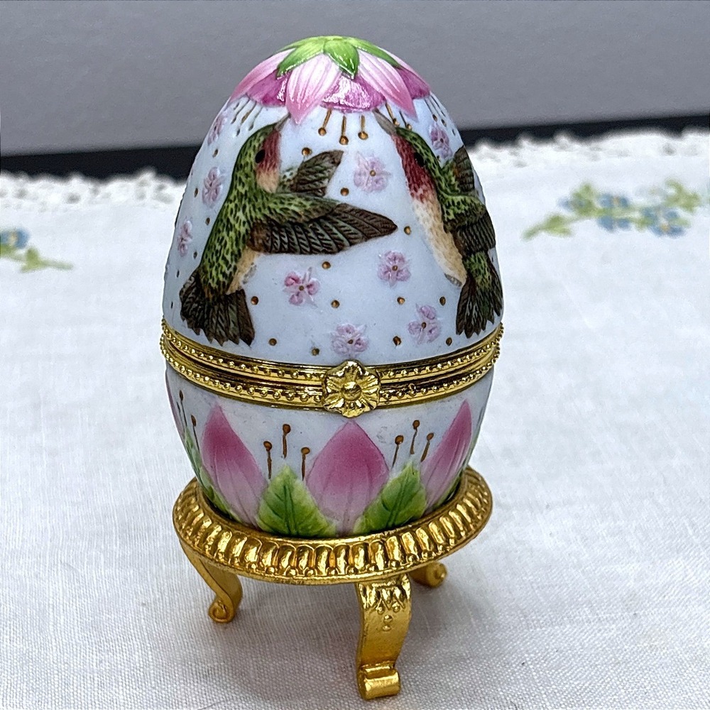 Vintage Robert Schuller Hummingbird Club Porcelain Trinket Box
